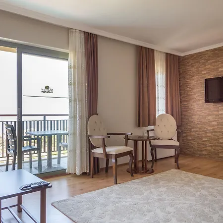 Seaview 3*